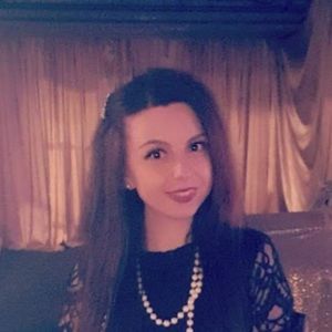 Meet your Posher, Alexandra